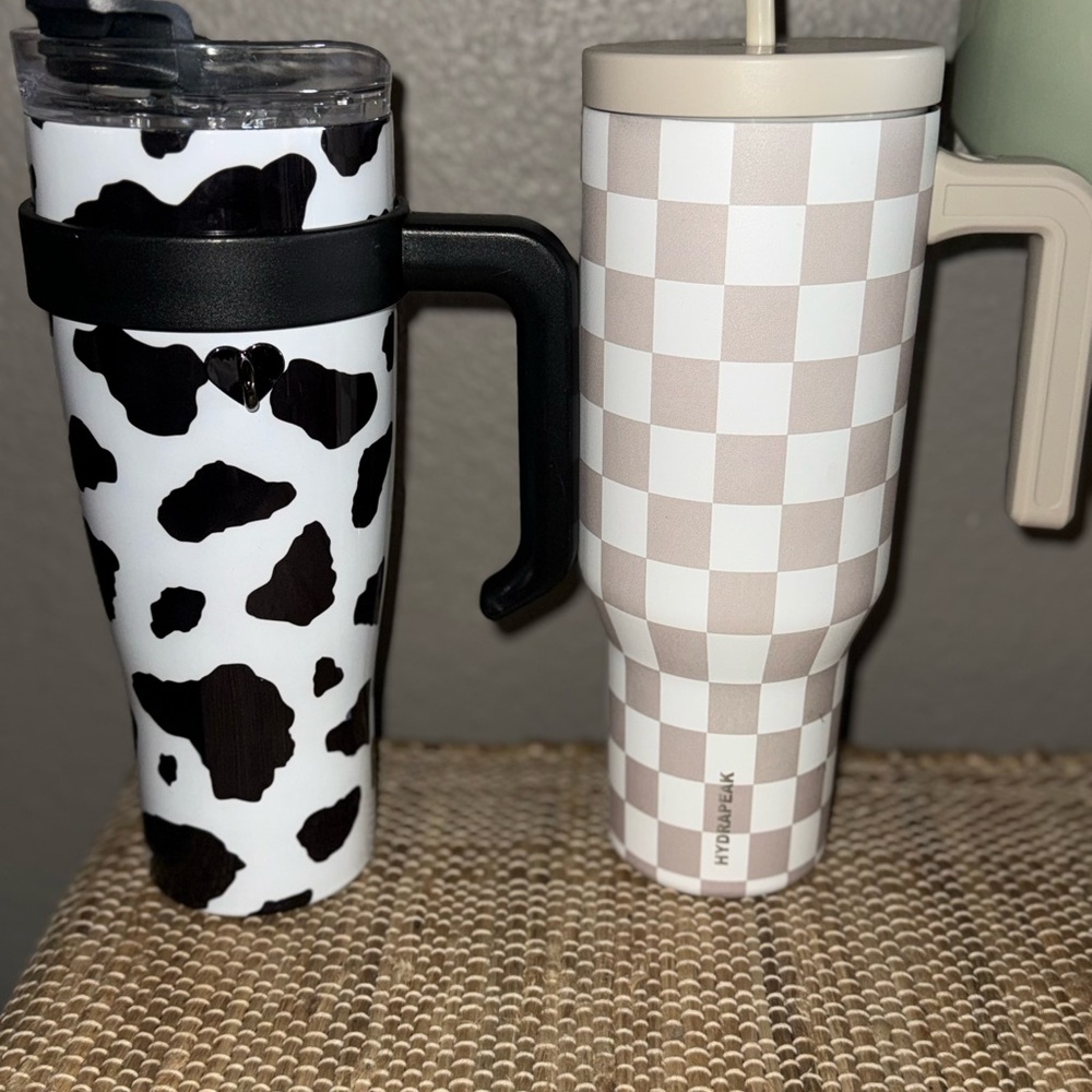 Checkered and Cow Print Tumbler Set